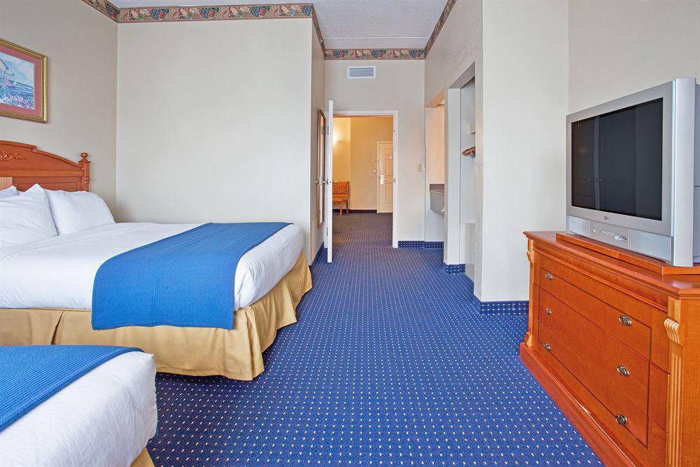 Savannah Gateway Hotel & Suites Chambre photo