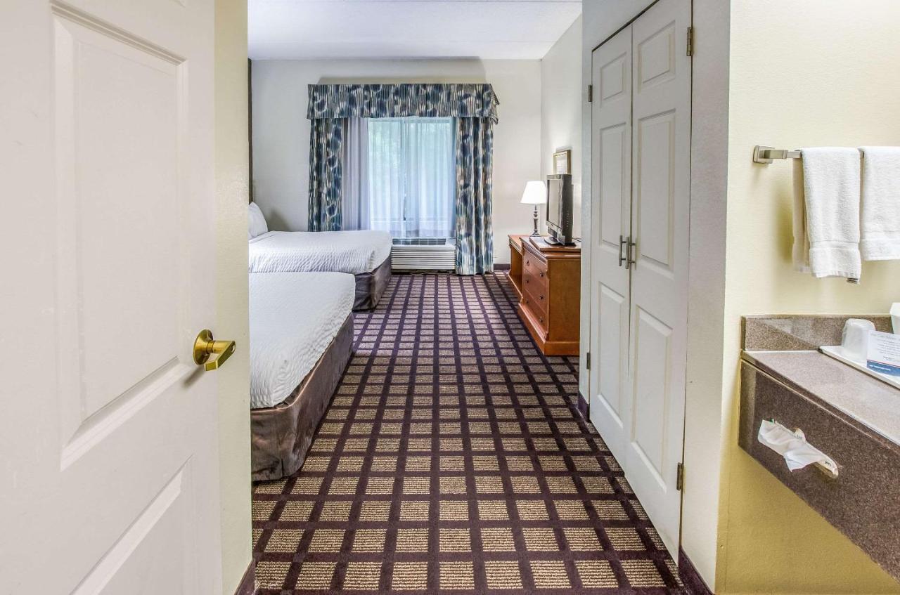 Savannah Gateway Hotel & Suites Extérieur photo